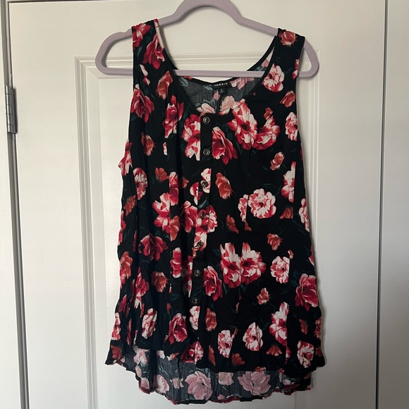 Fit And Flare Stretch Challis Button-Front Tank - Picture 2 of 2